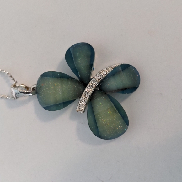 Fashion Jewelry - Picture 4 of 5